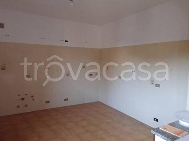Appartamento in affitto a Capiate, Olginate