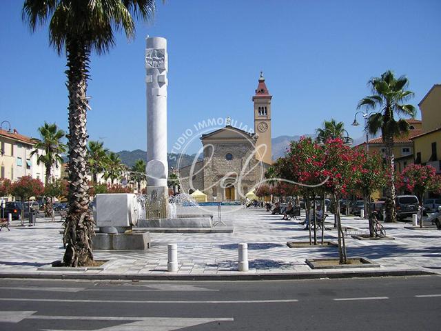 Appartamento in affitto a Tonfano, Toscana