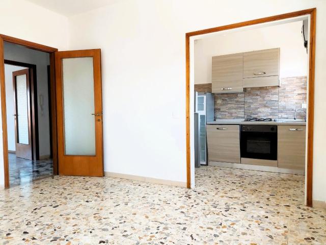 Appartamento in affitto a Cascina, Toscana
