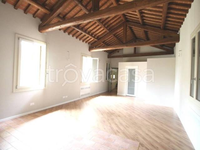 Appartamento in affitto a Cervarese Santa Croce, Veneto