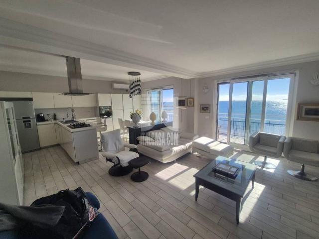 Appartamento in affitto a Poggio Reale, Calabria