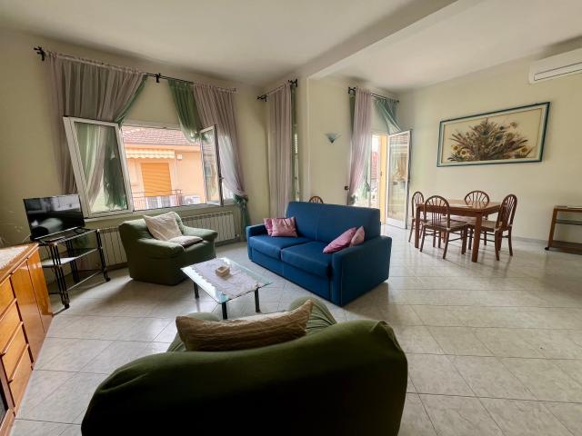 Appartamento in affitto a Diano Marina, Liguria