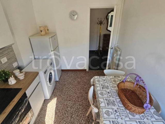 Appartamento in affitto a Centro Est, Serra Riccò