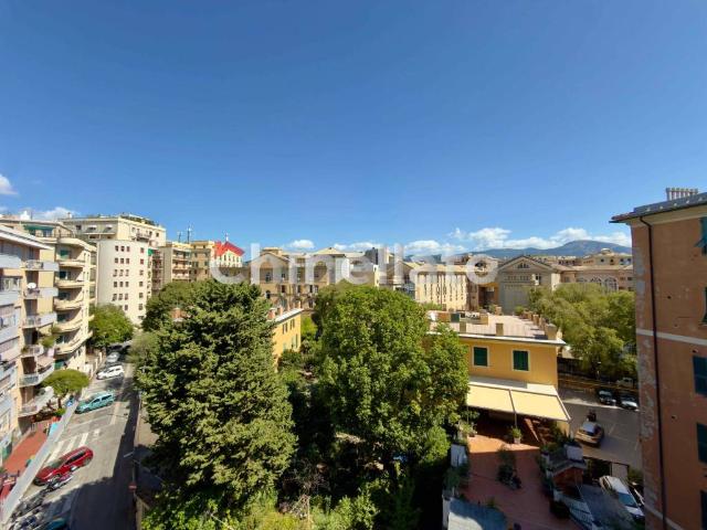 Appartamento in affitto a Centro Est, Serra Riccò