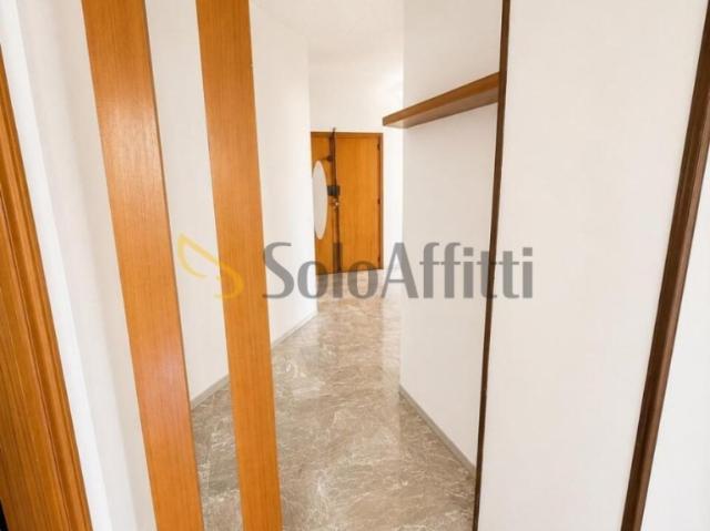 Appartamento in affitto a Marina centro, Marche