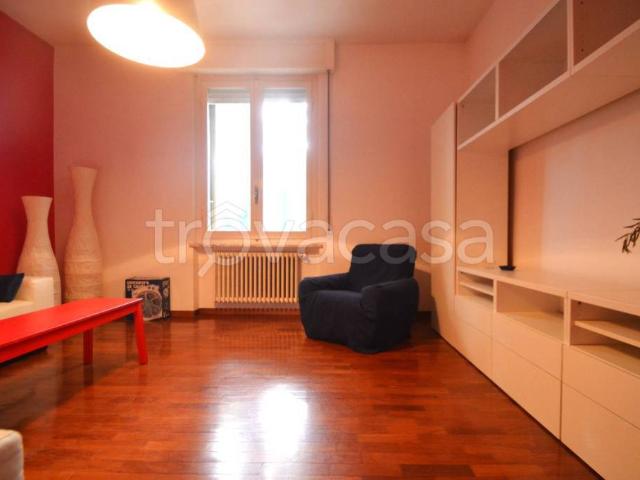 Appartamento in affitto a Pablo, Parma