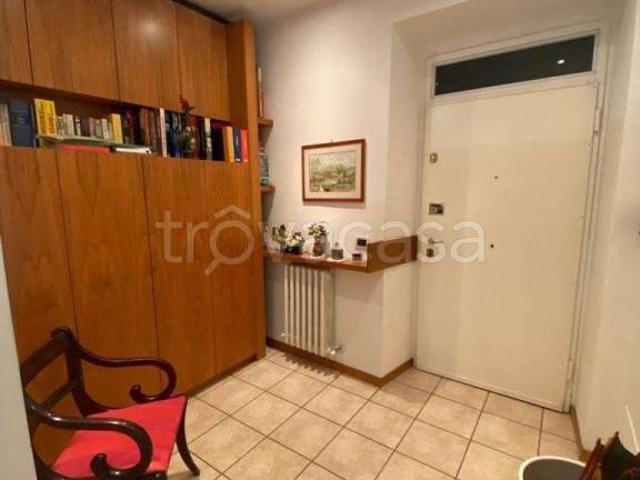 Appartamento in affitto a Santa Lucia, Cenerente