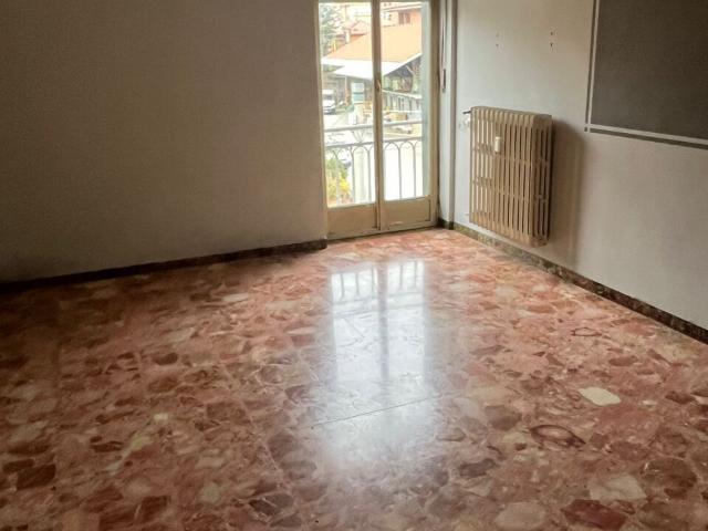 Appartamento in affitto a Borgo Uriola, Piemonte