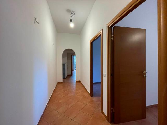 Appartamento in affitto a Municipio Roma VIII, Roma Capitale