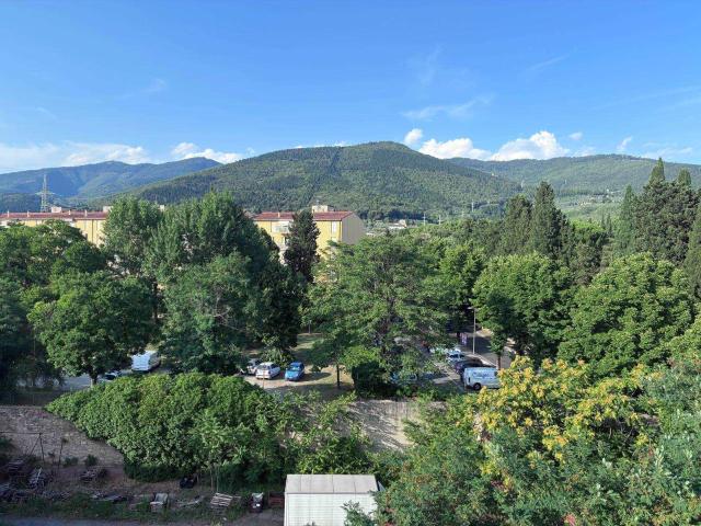 Appartamento in affitto a Colonnata, Sesto Fiorentino