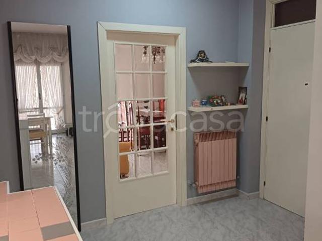 Appartamento in affitto a Marche, Macerata