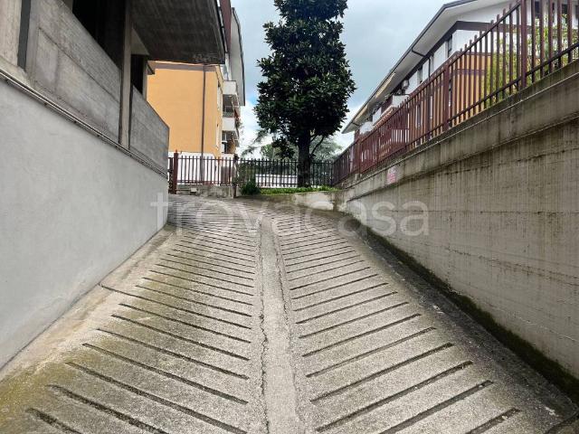 Appartamento in affitto a San Felice Extra, Brenzone
