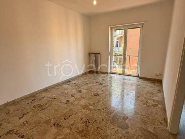 Appartamento in affitto a Quinzano, Brenzone