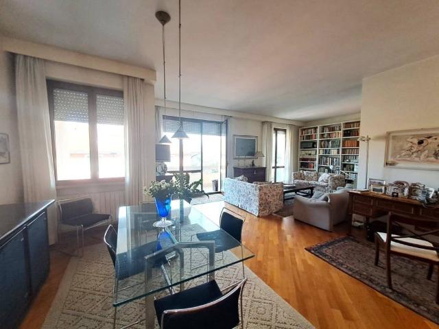 Appartamento in affitto a Viareggio, Lucca