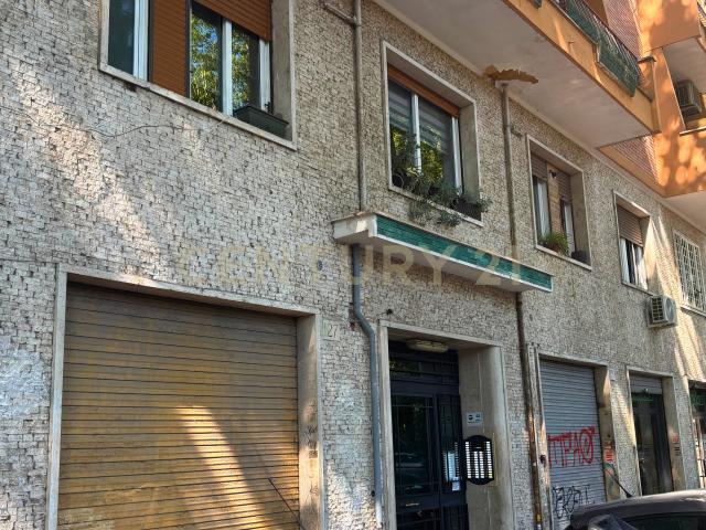 Appartamento in affitto a Municipio Roma III, Roma Capitale
