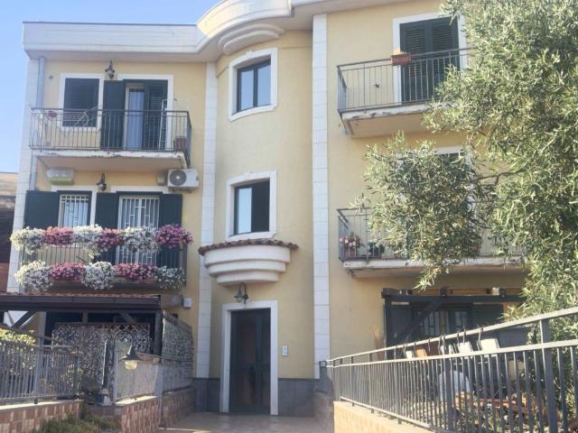 Appartamento in vendita a Belpasso, Sicilia