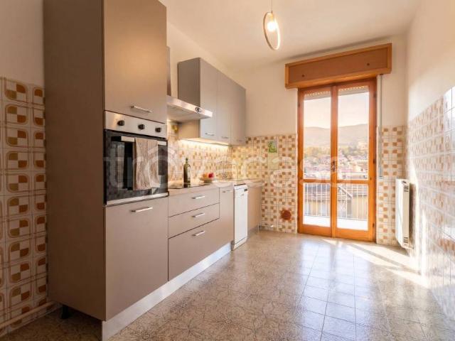 Appartamento in vendita a Fra I Luoghi, Bettola