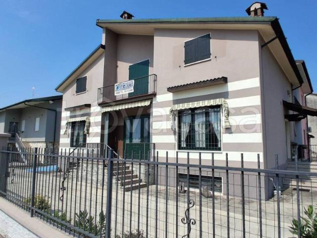 Appartamento in vendita a Borgo San Giacomo, Lombardia