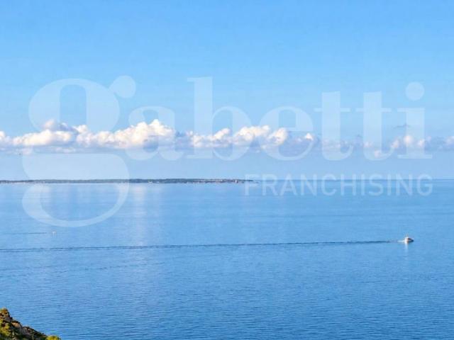 Appartamento in vendita a Campo nell'Elba, Cavoli