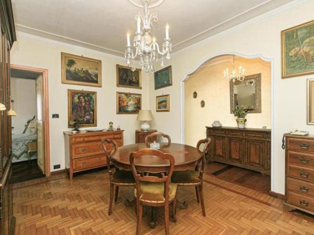 Appartamento in vendita a Campomorone, Liguria
