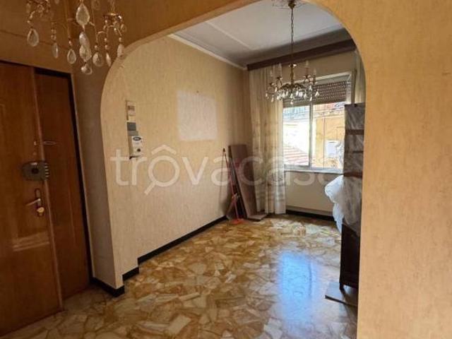 Appartamento in vendita a Campomorone, Liguria