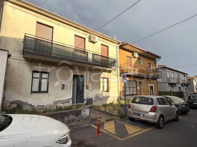 Appartamento in vendita a Camporotondo Etneo, Sicilia
