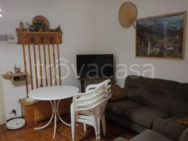 Appartamento in vendita a Carpineti, Reggio nell'Emilia