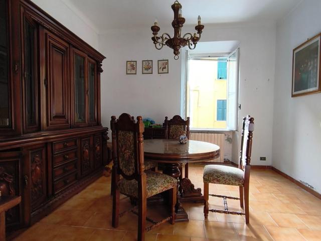 Appartamento in vendita a Fabbrica, Carrara