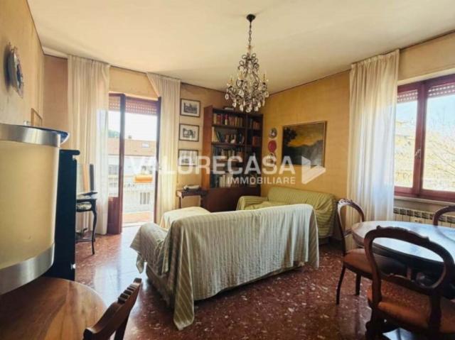 Appartamento in vendita a Marina di Carrara, Carrara