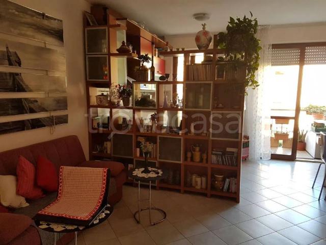 Appartamento in vendita a Cartoceto, Pesaro E Urbino