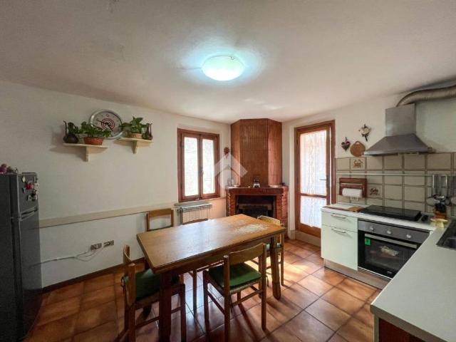 Appartamento in vendita a Casciana Terme Lari, Cevoli