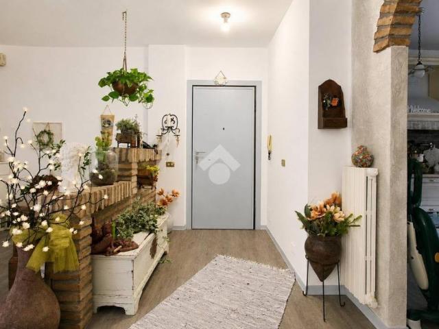 Appartamento in vendita a Acquaviva, Marche