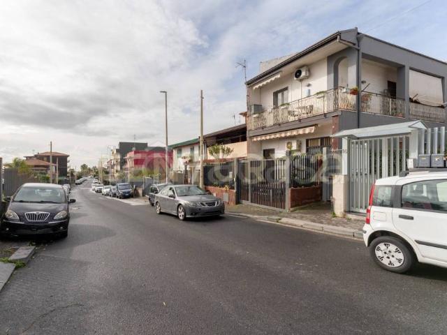Appartamento in vendita a San Giovanni Galermo-Trappeto-Cibali, Catania