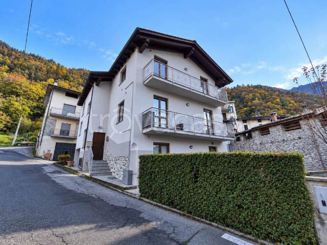 Appartamento in vendita a Cedrasco, Lombardia