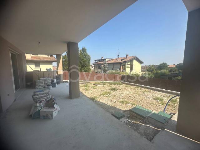 Appartamento in vendita a Vicina, Desenzano Del Garda