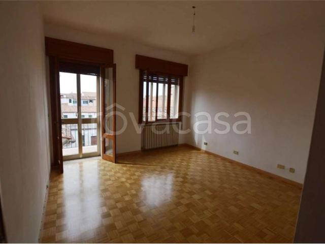 Appartamento in vendita a Este, Padova