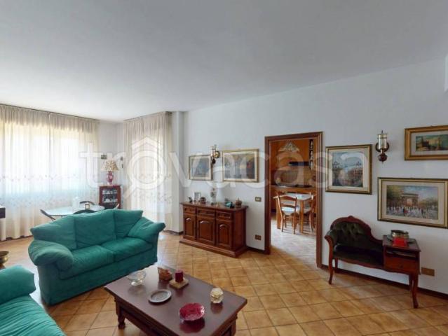 Appartamento in vendita a Case UNRRA, Marche