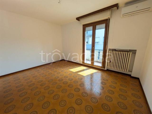 Appartamento in vendita a Zavarise, Marche