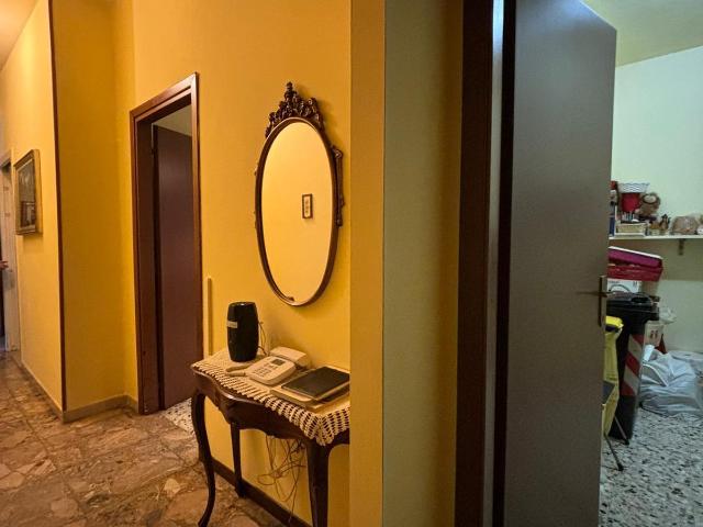 Appartamento in vendita a Fornovo Di Taro, Reggio Emilia