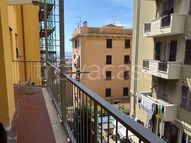 Appartamento in vendita a Medio Ponente, Serra Riccò