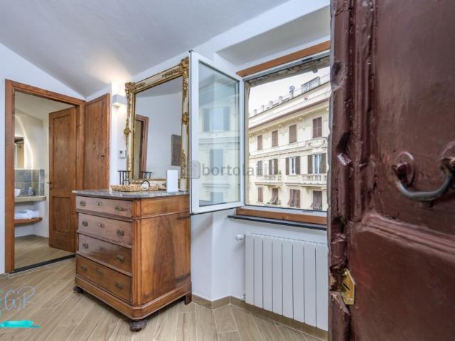 Appartamento in vendita a Prè, Genova