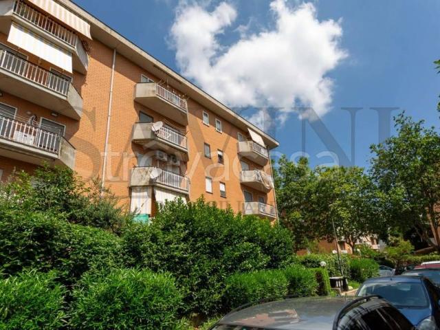 Appartamento in vendita a Ville di Nemi, Roma Capitale