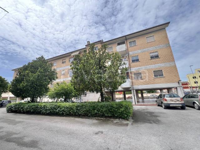 Appartamento in vendita a Isola Del Liri E Superiore, Lazio