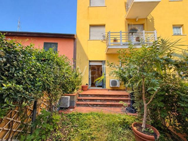 Appartamento in vendita a Migliarina, La Spezia