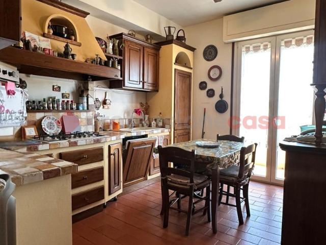 Appartamento in vendita a Livorno, Toscana