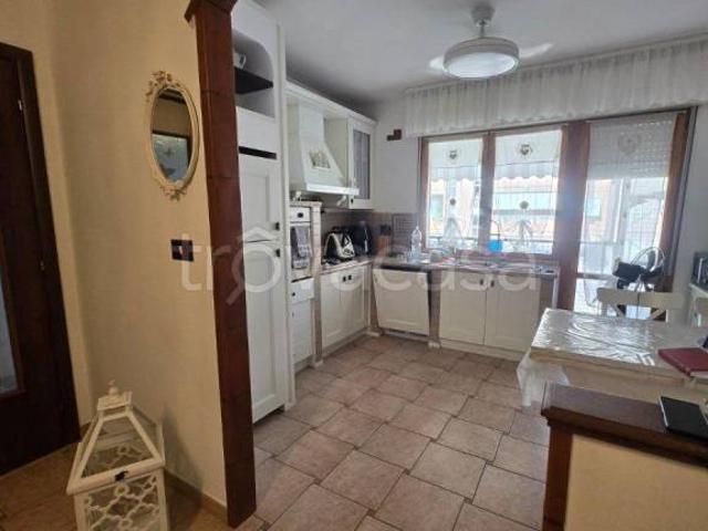 Appartamento in vendita a Scopaia, Livorno