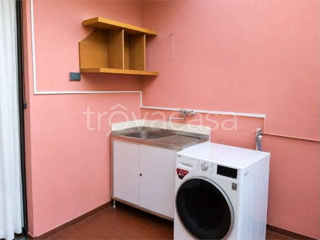Appartamento in vendita a Malgrate, Lombardia