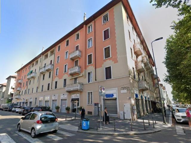 Appartamento in vendita a Municipio 8 di Milano, Milano