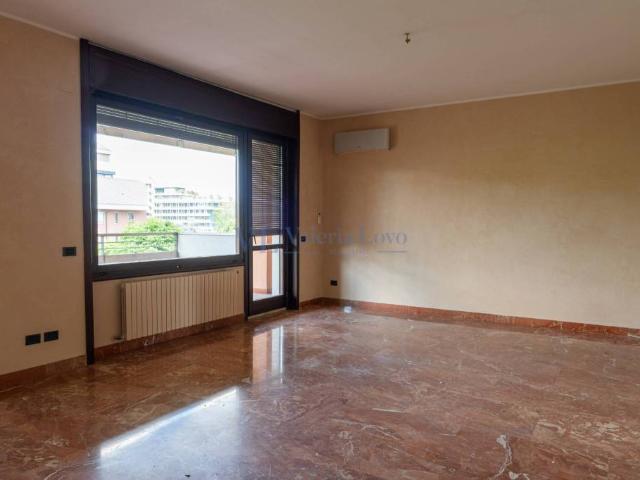 Appartamento in vendita a Lampugnano, Milano