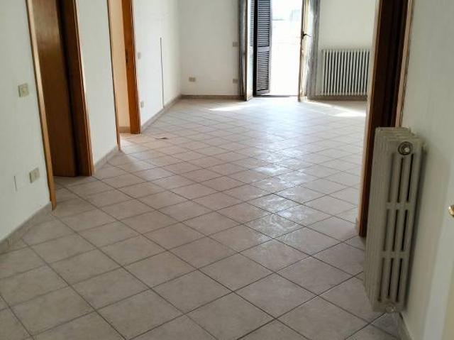 Appartamento in vendita a Scauri, Minturno